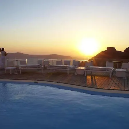 Hotel Sun Rocks Boutique Firostefani